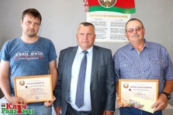 В Шарковщине в канун профессионального
праздника строители принимали поздравления