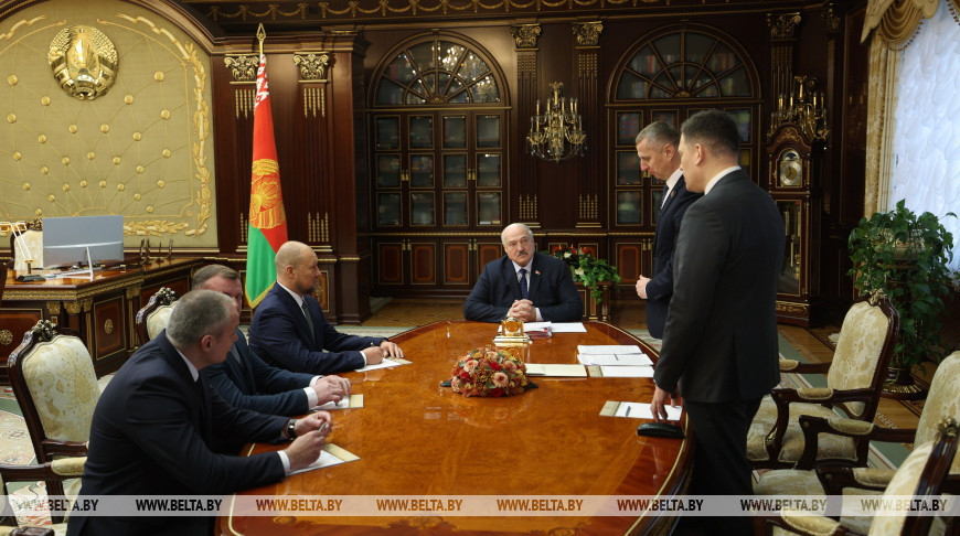 Lukashenko appoints new diplomatic staff, reshuffles Ministry of Foreign Affairs of Belarus 