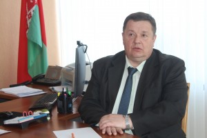На
сустрэчах з працоўнымі калектывамі раёна ўдзельнік VI Усебеларускага народнага
сходу Станіслаў Стома расказаў пра тое, як праходзіў форум 
 