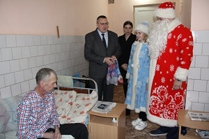 У межах рэспубліканскай дабрачыннай акцыі «Ад усёй душы» віншаванні прымаюць пажылыя людзі раёна