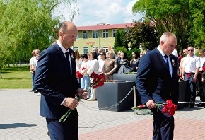 В Шарковщине почтили память погибших в годы Великой Отечественной войны