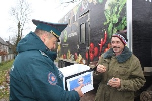 Бросайте курить, не прожигайте свою жизнь!