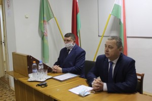 Дзмітрый Ламака ў межах адзінага дня інфармавання сустрэўся з калектывам Шаркаўшчынскага РЭС
