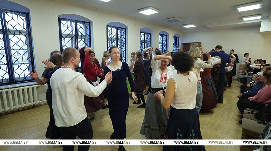  Belarusian literature museum in Minsk holds night of traditional dances  