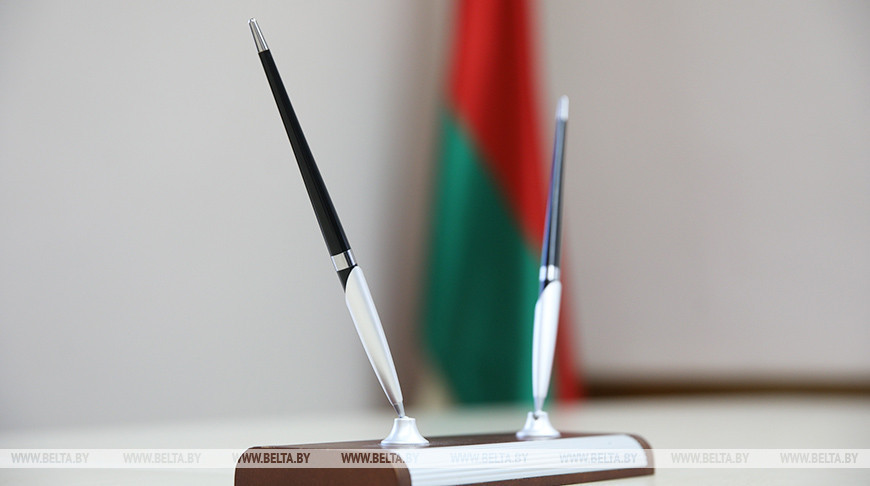 Belarus, Russia sign agreement on joint university operation