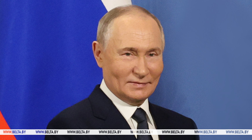 Лукашенко поздравил Президента России Владимира Путина с днем рождения