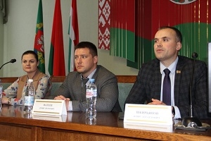Начальнік упраўлення спорту і турызму аблвыканкама Дзяніс Фацееў наведаў Шаркаўшчынскі раён