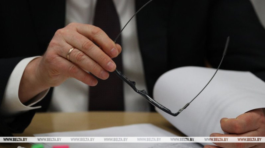 Belarus approves system of exchanging data on foreigners with Russia