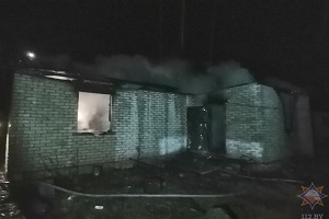 Мать и сын погибли на пожаре в Шарковщинском
районе