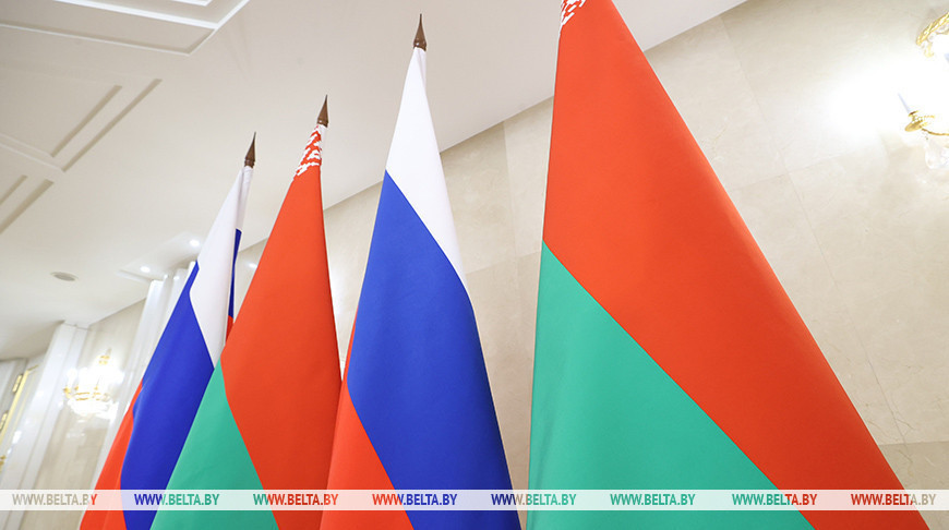 Lukashenko signs Belarus-Russia security treaty into law