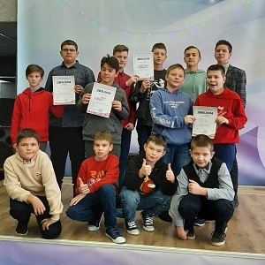 Шаркаўчане паказалі выдатныя вынікі ў турніры па робататэхніцы ў Наваполацку