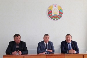 Памочнік Прэзідэнта Рэспублікі Беларусь - інспектар па Віцебскай вобласці Анатоль Ліневіч сустрэўся з калектывам ААТ «Жвіранка»