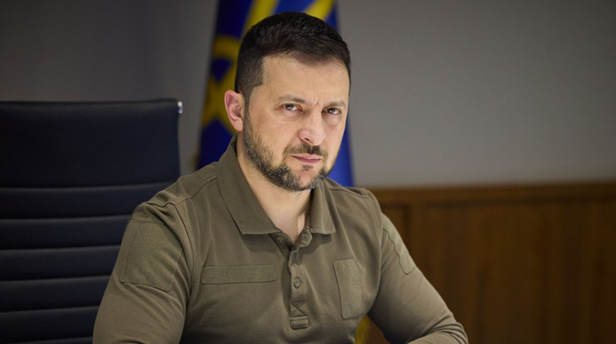 Эксперт: коррупционный скандал в Украине сделал Зеленского управляемым