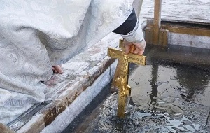 Праздничные богослужения и культурно-массовое мероприятии «Окунание в проруби» пройдут на Крещение Господне в Шарковщинском районе