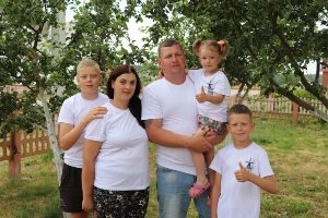 Сям'я Кудраўцавых з вёскі Гарадзец прадставіць Віцебшчыну ў фінале рэспубліканскага сямейнага сельскагаспадарчага праекта «Уладар сяла»