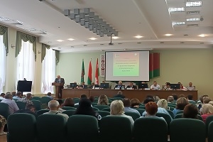 26 жніўня на пасяджэнні Шаркаўшчынскага райвыканкама разгледжана пытанне работы Радзюкоўскага сельвыканкама па вырашэнні пытанняў жыццезабеспячэння насельніцтва