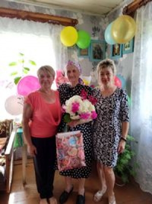 Віншаванні з 90-гадовым юбілеем прымалі жыхаркі Германавіцкага сельсавета