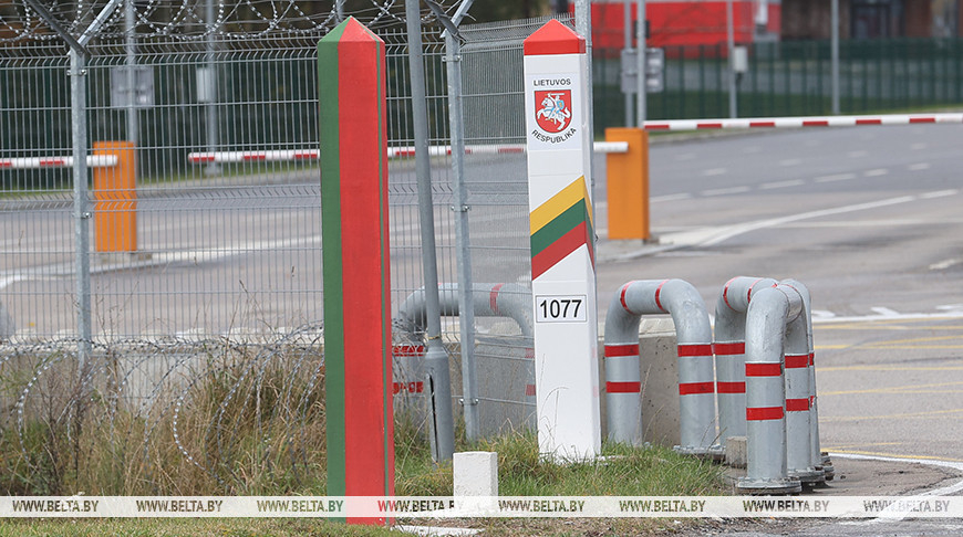 Lukashenko: Lithuanians used weather balloons to smuggle cigarettes from Belarus