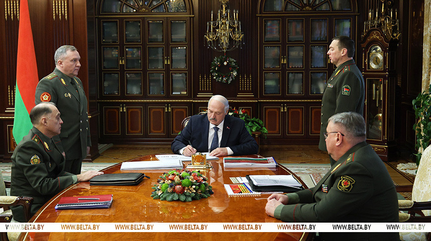 Lukashenko approves decisions on border security in 2026 