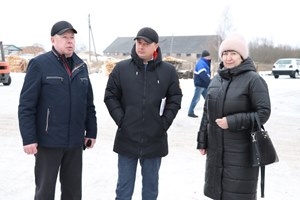 Кіраўніцтва раёна сустрэлася з працоўным калектывам ПТУП «Камплект-М»