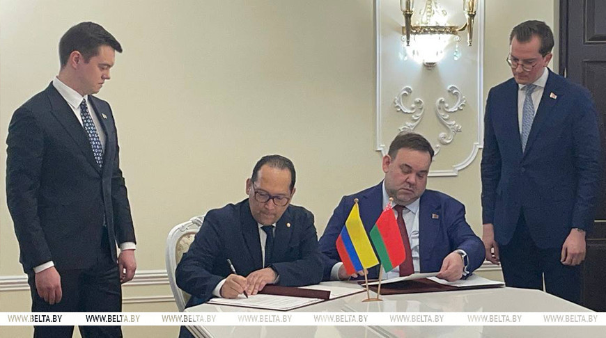 Belarus, Colombia sign visa waiver agreement