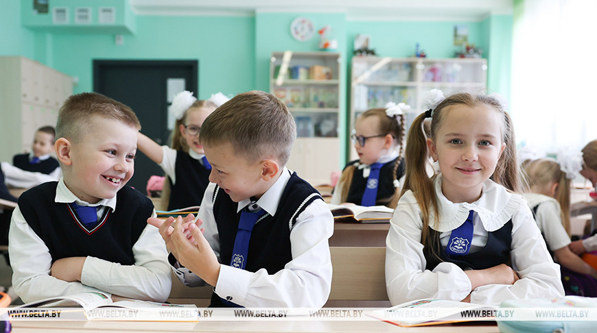 Прыём дакументаў будучых першаклашак пачнецца ў школах Беларусі з 12 чэрвеня