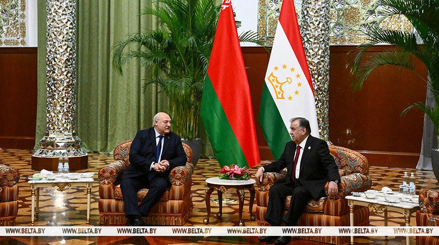 Стали известны подробности международных контактов Лукашенко на полях саммита СНГ