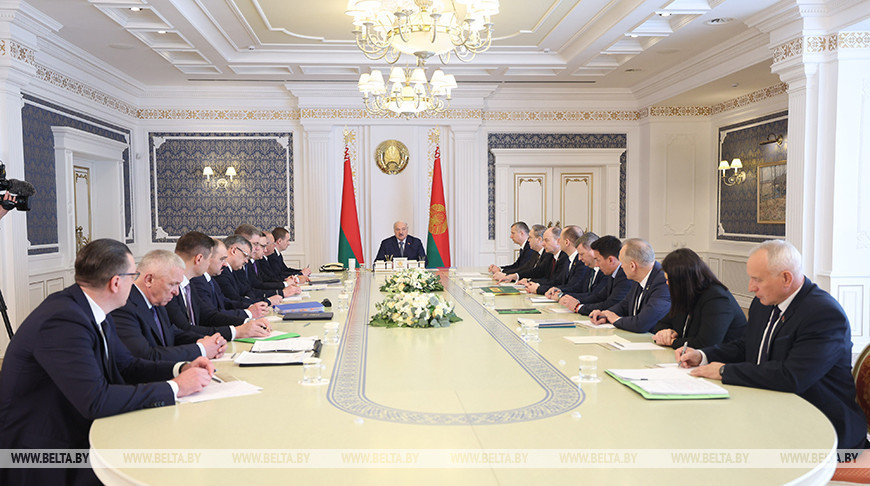 Lukashenko demands return on investments in sports