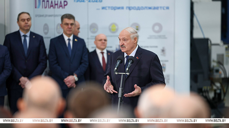 Lukashenko urges balance between wages, labor productivity