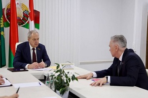 Игорь Петрович Сергеенко провел личный прием граждан и юридических лиц в Шарковщине